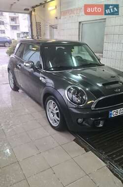 Хэтчбек MINI Hatch 2011 в 