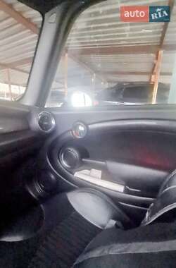 Хэтчбек MINI Hatch 2011 в 
