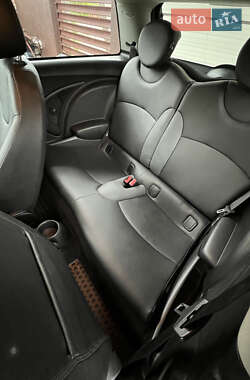 Хэтчбек MINI Hatch 2010 в 