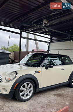 Хэтчбек MINI Hatch 2010 в 