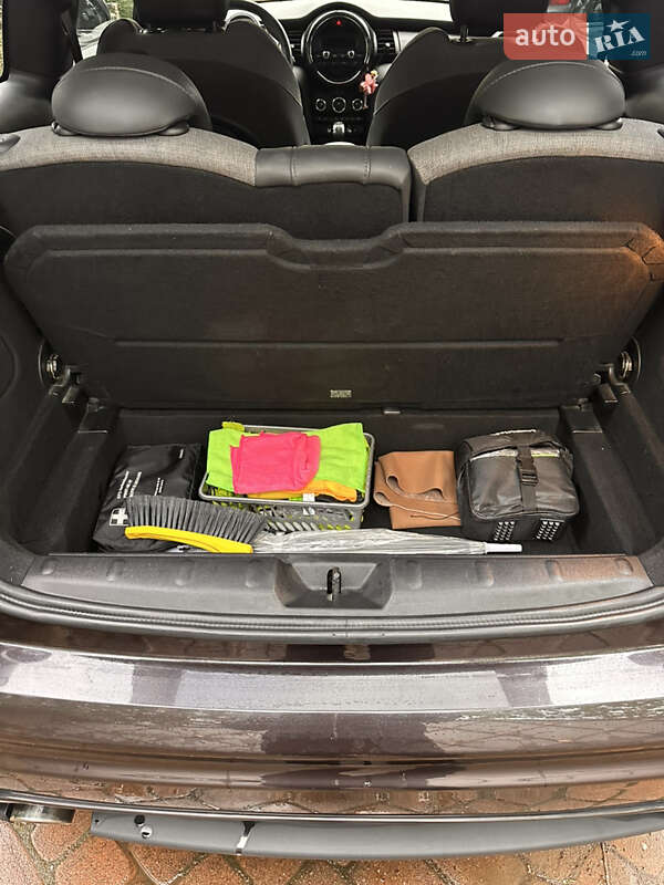 Хетчбек MINI Hatch 2015 в Вінниці