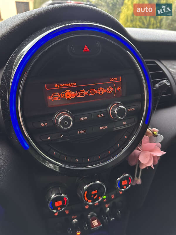 Хетчбек MINI Hatch 2015 в Вінниці