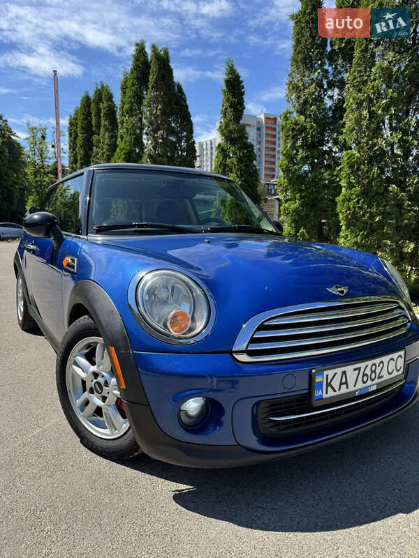 MINI Hatch 2013