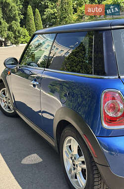 Хетчбек MINI Hatch 2013 в 