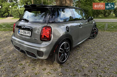 Хетчбек MINI Hatch 2018 в 