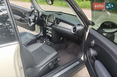 Хэтчбек MINI Hatch 2010 в 