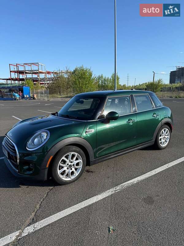 Хэтчбек MINI Hatch 2017 в 