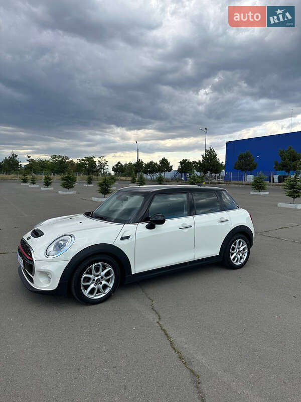 Хэтчбек MINI Hatch 2015 в Одессе фото 8 Хэтчбек MINI Hatch 2015 в Одессе