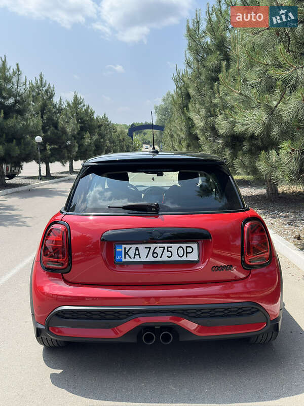 Хетчбек MINI Hatch 2023 в Києві фото 19 Хетчбек MINI Hatch 2023 в Києві