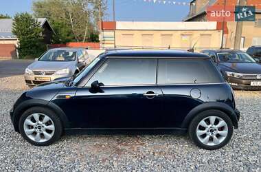 Хэтчбек MINI Hatch 2005 в 