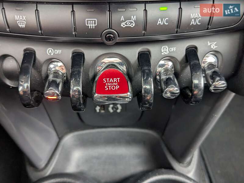 Хетчбек MINI Hatch 2015 в Києві