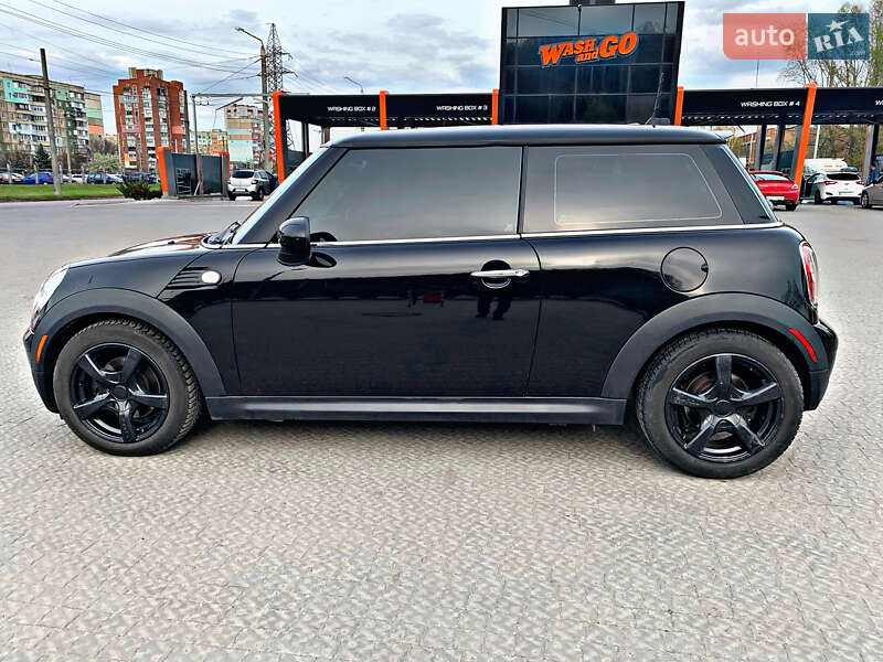 Хетчбек MINI Hatch 2010 в Полтаві