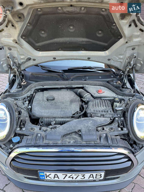 Хетчбек MINI Hatch 2020 в Києві