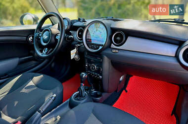Хетчбек MINI Hatch 2012 в 