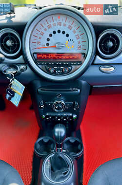 Хетчбек MINI Hatch 2012 в 