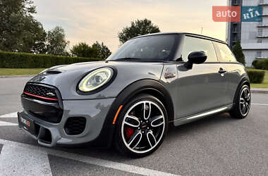 Хэтчбек MINI Hatch 2018 в 