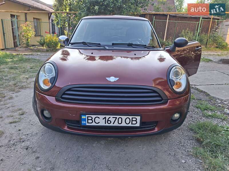Хетчбек MINI Hatch 2008 в Дрогобичі