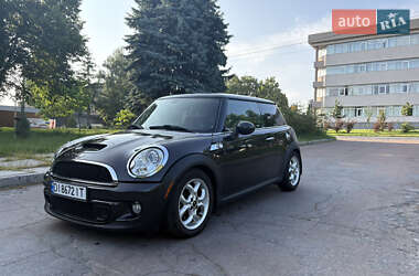 Хетчбек MINI Hatch 2013 в 