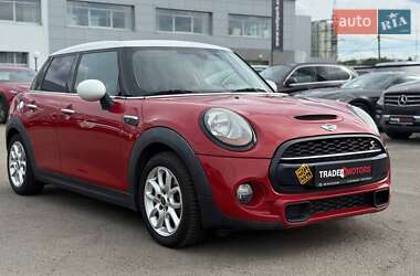 Хэтчбек MINI Hatch 2015 в 
