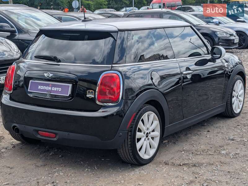 Хетчбек MINI Hatch 2017 в Києві