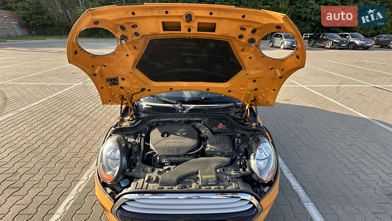 Хэтчбек MINI Hatch 2014 в Чернигове
