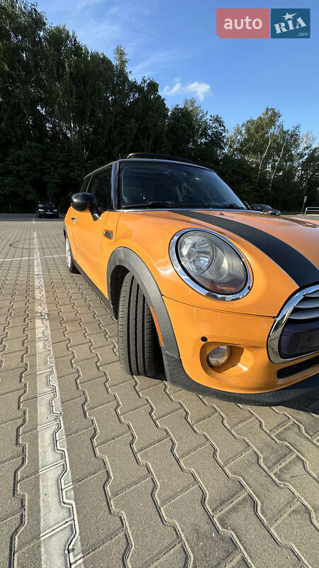 Хэтчбек MINI Hatch 2014 в Чернигове