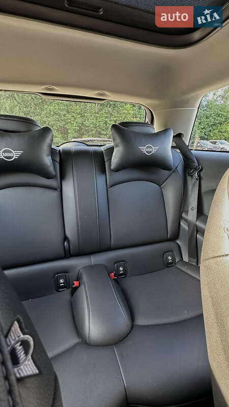 Хэтчбек MINI Hatch 2014 в Чернигове