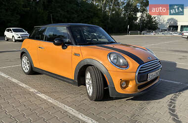 Хэтчбек MINI Hatch 2014 в Чернигове