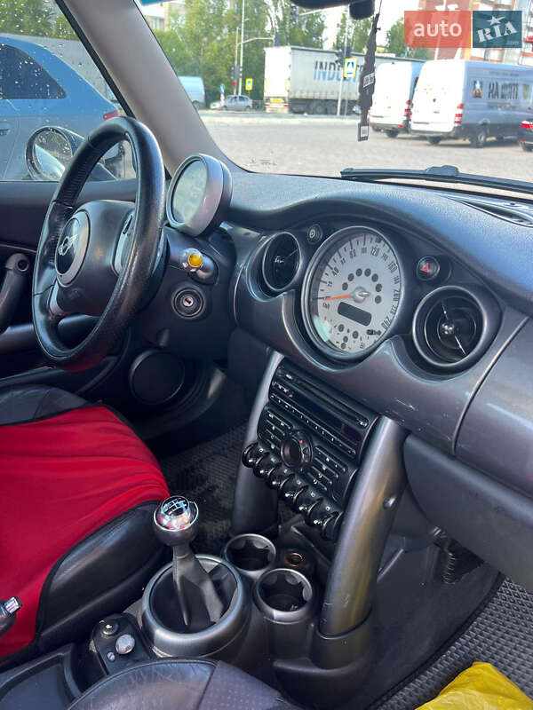 Хетчбек MINI Hatch 2006 в Тернополі