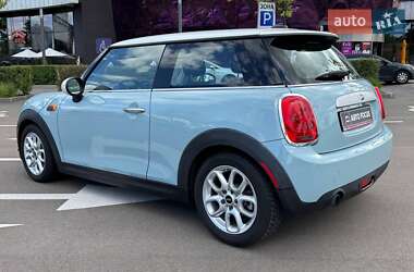Хетчбек MINI Hatch 2014 в 