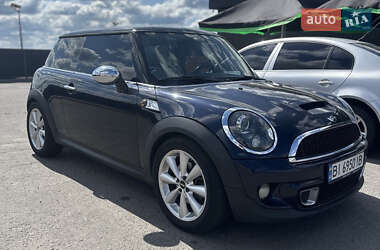 Хэтчбек MINI Hatch 2012 в 