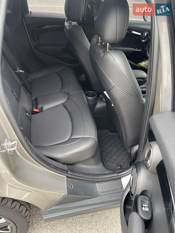 Хетчбек MINI Hatch 2019 в Києві