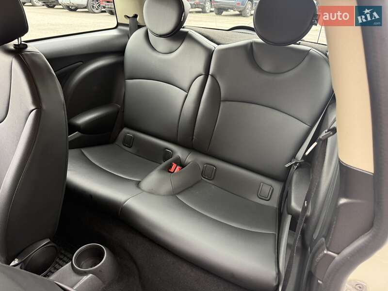 Хетчбек MINI Hatch 2011 в Харкові