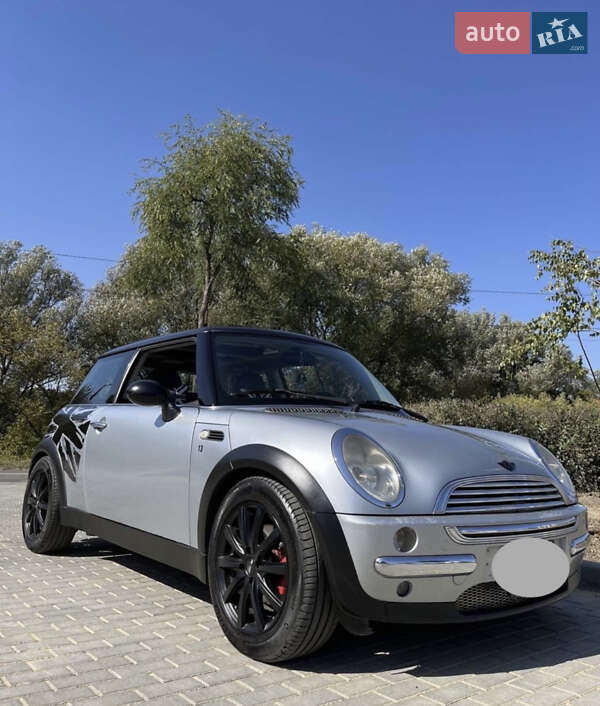 Хэтчбек MINI Hatch 2001 в Киеве