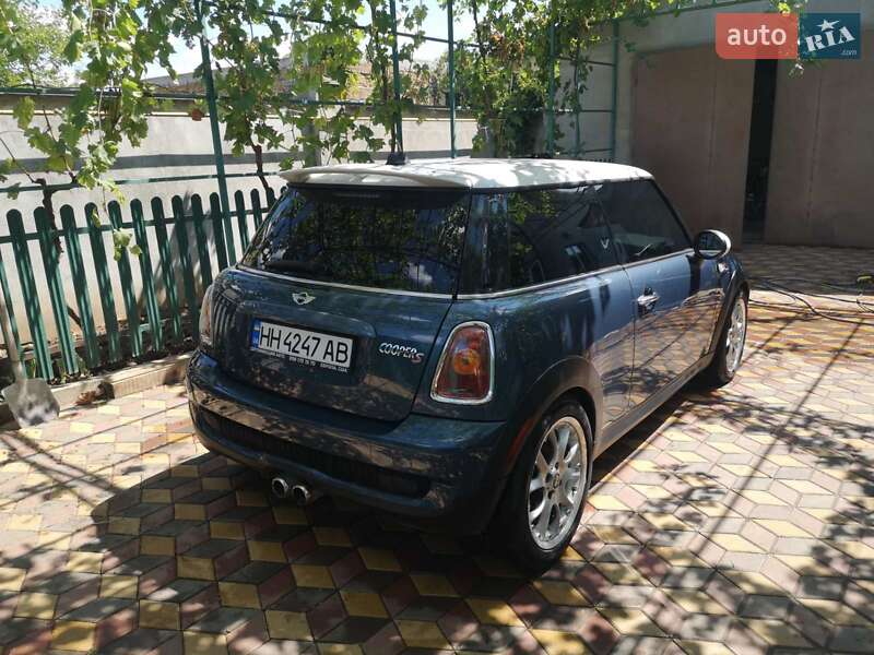 Хэтчбек MINI Hatch 2009 в 