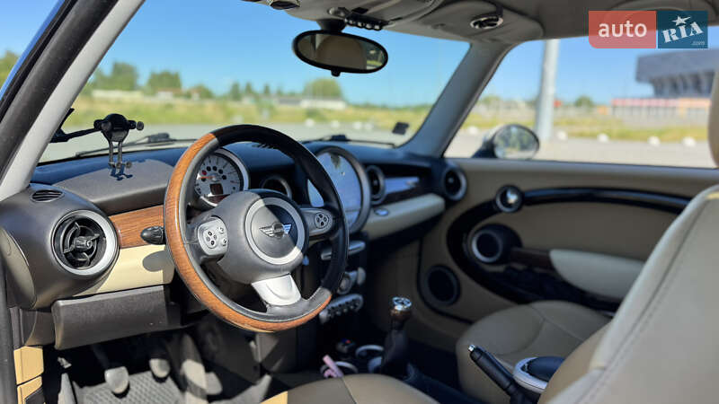 Хетчбек MINI Hatch 2008 в Львові