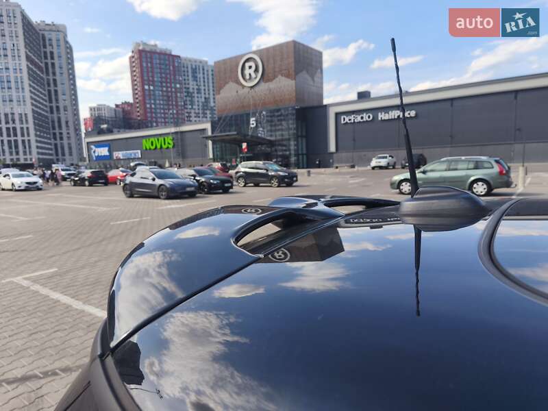 Хетчбек MINI Hatch 2018 в Києві