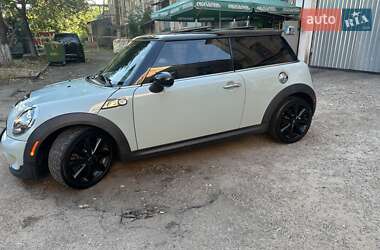 Хэтчбек MINI Hatch 2013 в 