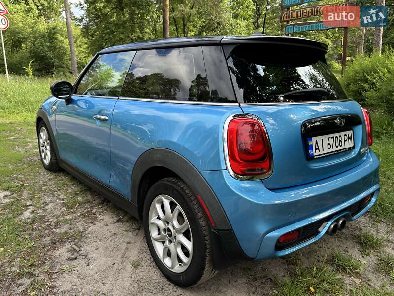 Хетчбек MINI Hatch 2015 в Києві
