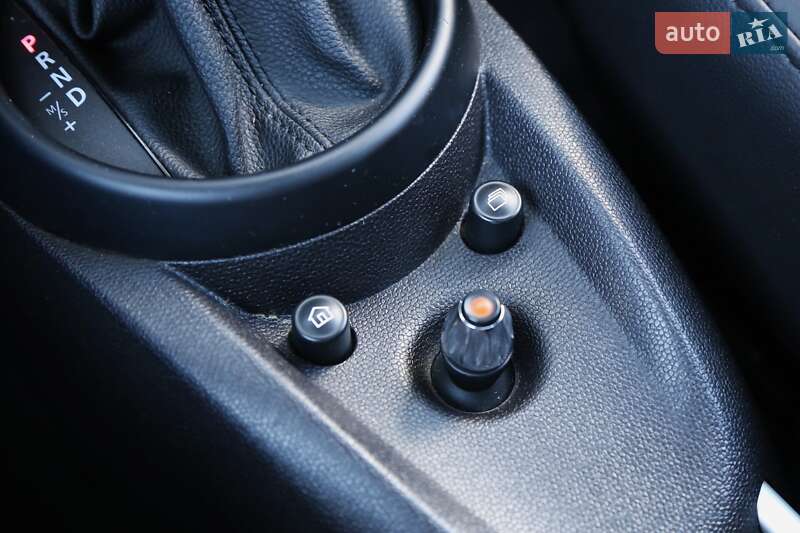 Хетчбек MINI Hatch 2014 в Києві