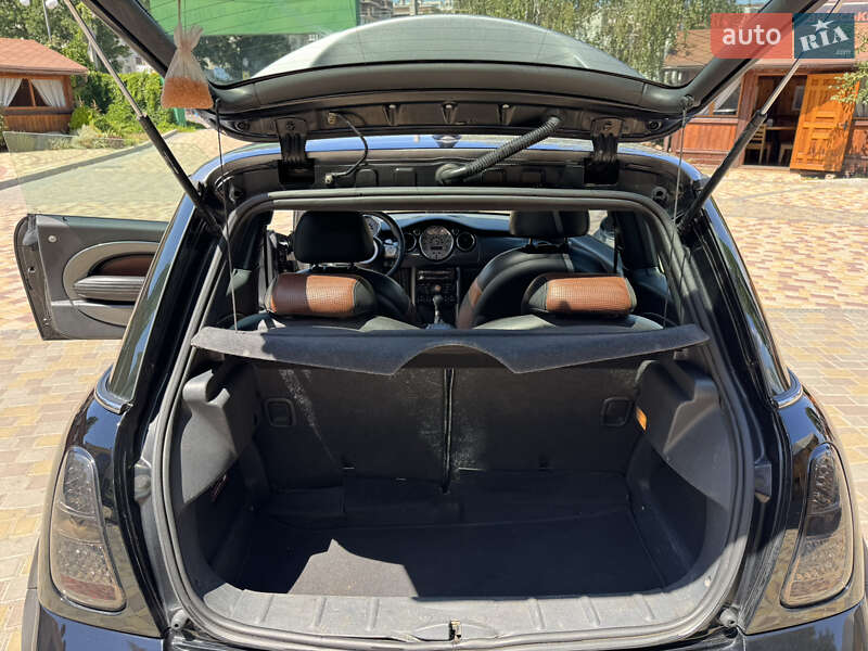Хетчбек MINI Hatch 2005 в Одесі