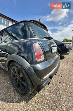 Хэтчбек MINI Hatch 2006 в 