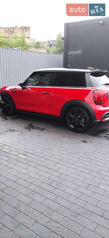 Хетчбек MINI Hatch 2022 в Києві