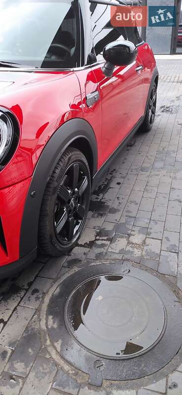Хетчбек MINI Hatch 2022 в Києві