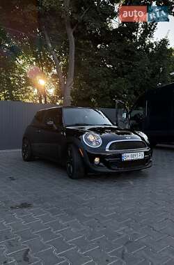 Хетчбек MINI Hatch 2013 в Одесі