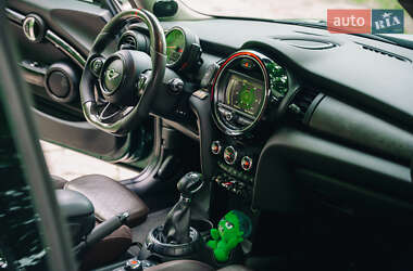 Хэтчбек MINI Hatch 2017 в 