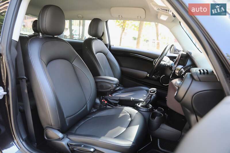 Хетчбек MINI Hatch 2014 в Харкові