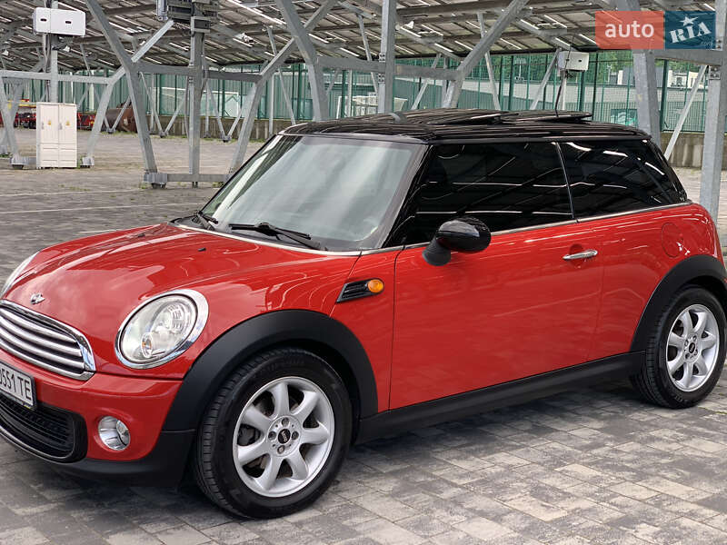 Хэтчбек MINI Hatch 2010 в 