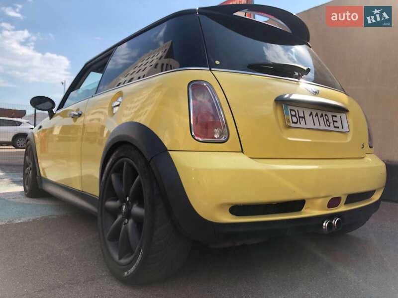 Хетчбек MINI Hatch 2005 в Одесі