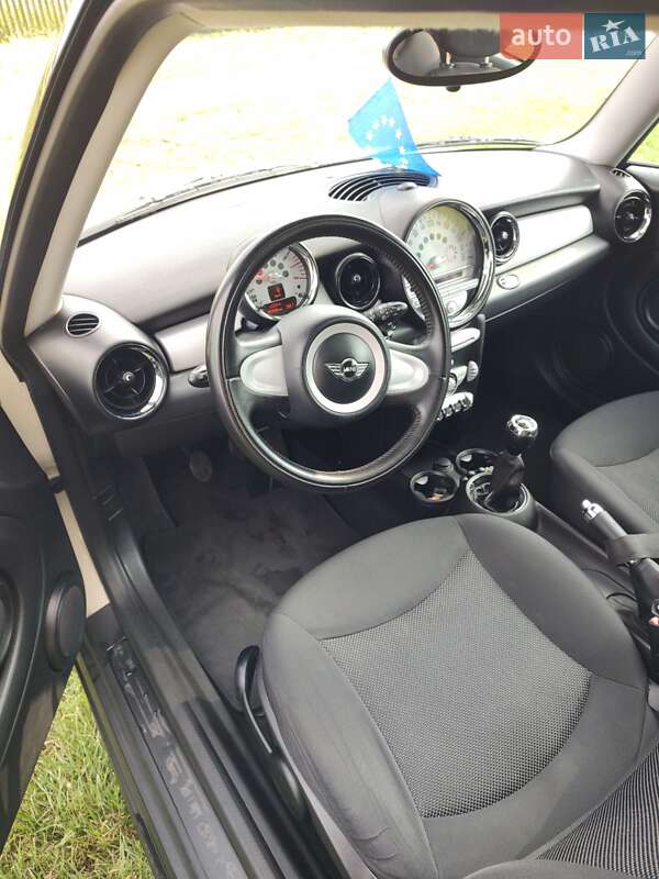Хетчбек MINI Hatch 2008 в Конотопі фото 21 Хетчбек MINI Hatch 2008 в Конотопі